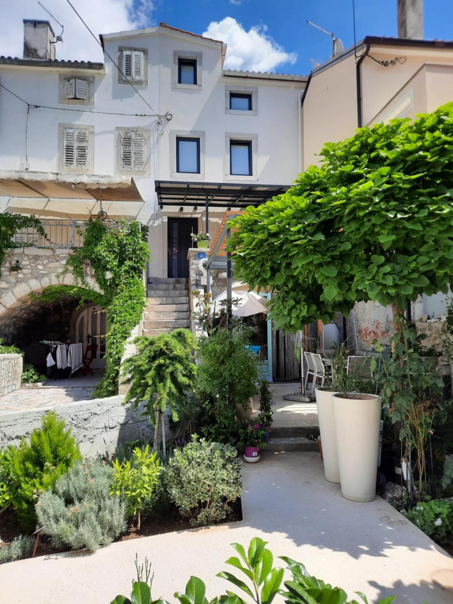 Villetta Nautica Faggioni Punat Exterior photo